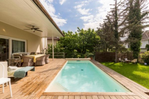 Elegant Pool Bungalow - Vienna City Limit